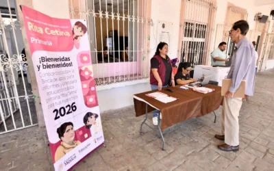 Instalan módulo en Palacio Municipal para registro de Becas Rita Cetina.