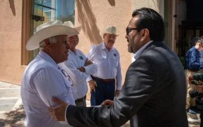 Juan de Dios Gámez Mendívil participa en el Primer Informe de Jesús Alberto Rojo Plascencia al frente de la CAADES.