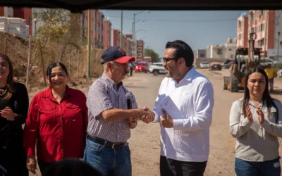 Arrancan trabajos de pavimentación en el bulevar Hacienda del Valle, en la colonia Cumbres del Sur
