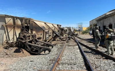 Se accidentan cuatro vagones de Ferromex.