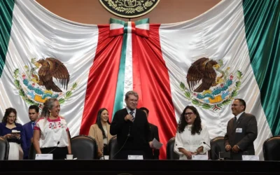 Inaugura diputado Monreal el Modelo Parlamentario Universitario de la Universidad Autónoma de Ciencias y Artes de Chiapas.