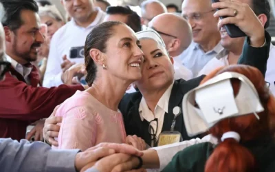 Presidenta Claudia Sheinbaum concluye exitosa y cálida gira por Sinaloa y Baja California Sur; avanzan acciones de seguridad,educación, salud y agua .