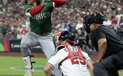 México cae en apretado duelo ante EUA en el Clásico Mundial.