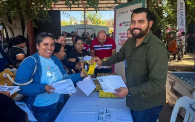 Brigada para el Bienestar acerca apoyos a familias de Sinaloa de Leyva
