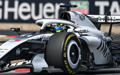 Checo Pérez termina último en la primera práctica del GP de China 2026