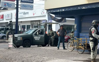 Atacan taqueros en la Rafael Buelna dejan dos heridos .