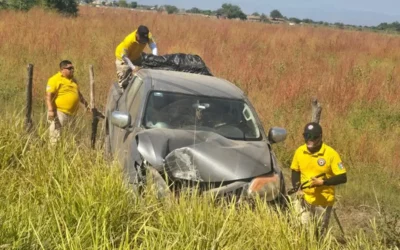 Tres mujeres heridas en un choque en Escuinapa