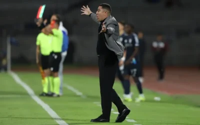 Multa ejemplar para Efraín Juárez