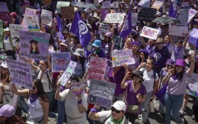Marcha del 8M en CDMX concluye con saldo blanco: más de 120 mil mujeres se manifestaron en las calles