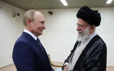 Putin felicitó al hijo de Khamenei por heredar el cargo de líder supremo de Irán y garantizó su apoyo “inquebrantable”
