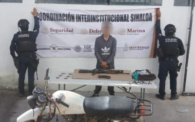 En operativos en Escuinapa, la Base de Operaciones Interinstitucional detuvo a un masculino con un fusil, municiones y ponchallantas.