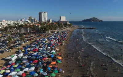 Más de 74 mil personas disfrutan Mazatlán este Viernes Santo.