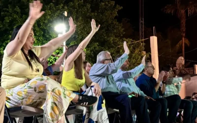 Rocha Moya y José Paz López disfrutan el penúltimo día del Carnaval de Primavera Badiraguato 2026.