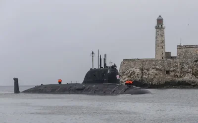 Reino Unido frena la operación secreta de un submarino ruso en sus aguas y advierte a Putin de “graves consecuencias” si amenaza a su infraestructura